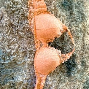 Lace bra